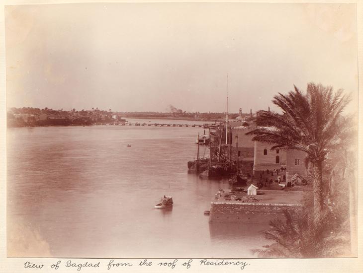 Photograph of Bagdad from the roof of the Residency, captured by Wilfrid Malleson, 1906. IOR/L/PS/20/C260, f. 34r
