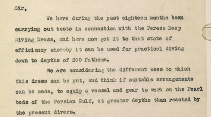 مستخلص من خطاب من شركة تريتونيا ومقرها في جلاسجو، بتاريخ ١٥ مايو ١٩٣١، يتساءل بشأن إمكانية استخدام أجهزة الغوص في أعماق البحار لاستخراج اللؤلؤ في الخليج. IOR/R/15/2/122، ص. ٦٥