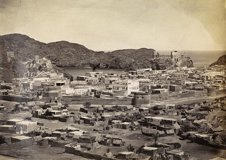 Town of Muscat from inland plain, c.1870. Photo 355/1/44